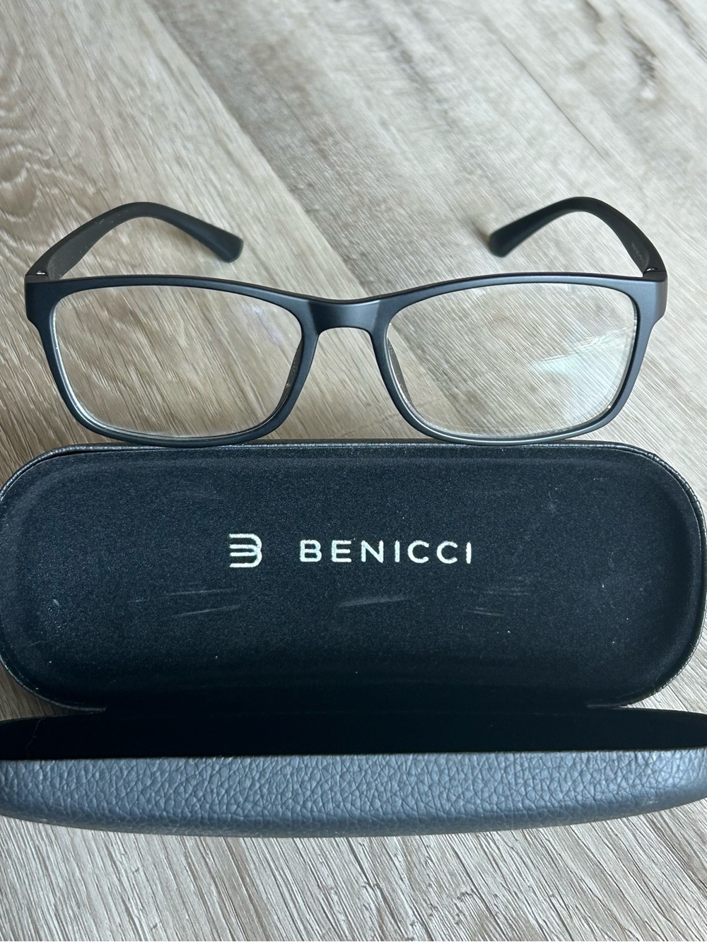Benicci Blue Light Blocking Glasses - Matte Black Frame with Case